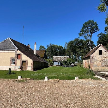 Gite A La Ferme De Sainte Radegonde Lanneray Luaran gambar